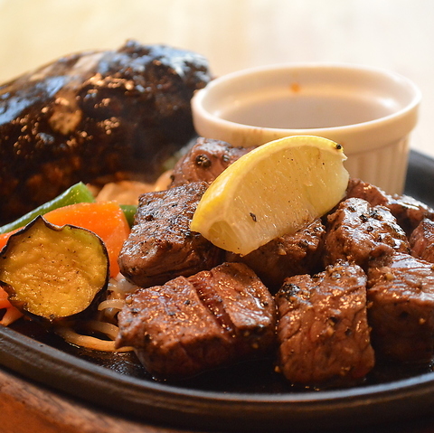 【7月7日リニューアル！】焼肉もステーキもハンバーグも楽しめる肉好き必見の鉄重！