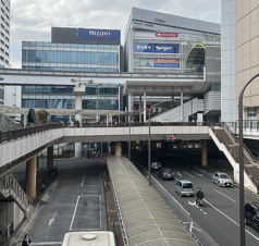 カラオケBanBan 立川駅北口本店の外観1