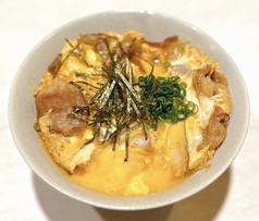 もつ玉子とじ丼