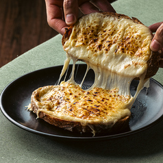 焼きたてチーズパン