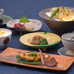 リーガロイヤルホテル広島 日本料理 鯉城 りじょうのコース写真