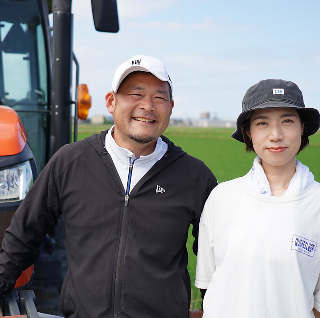 夫婦で丹精込めて作ったひゃくまん穀は、粒が大きく味わい、食感ともに食べごたえがあります。