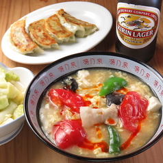 らっこ食堂のおすすめ料理1