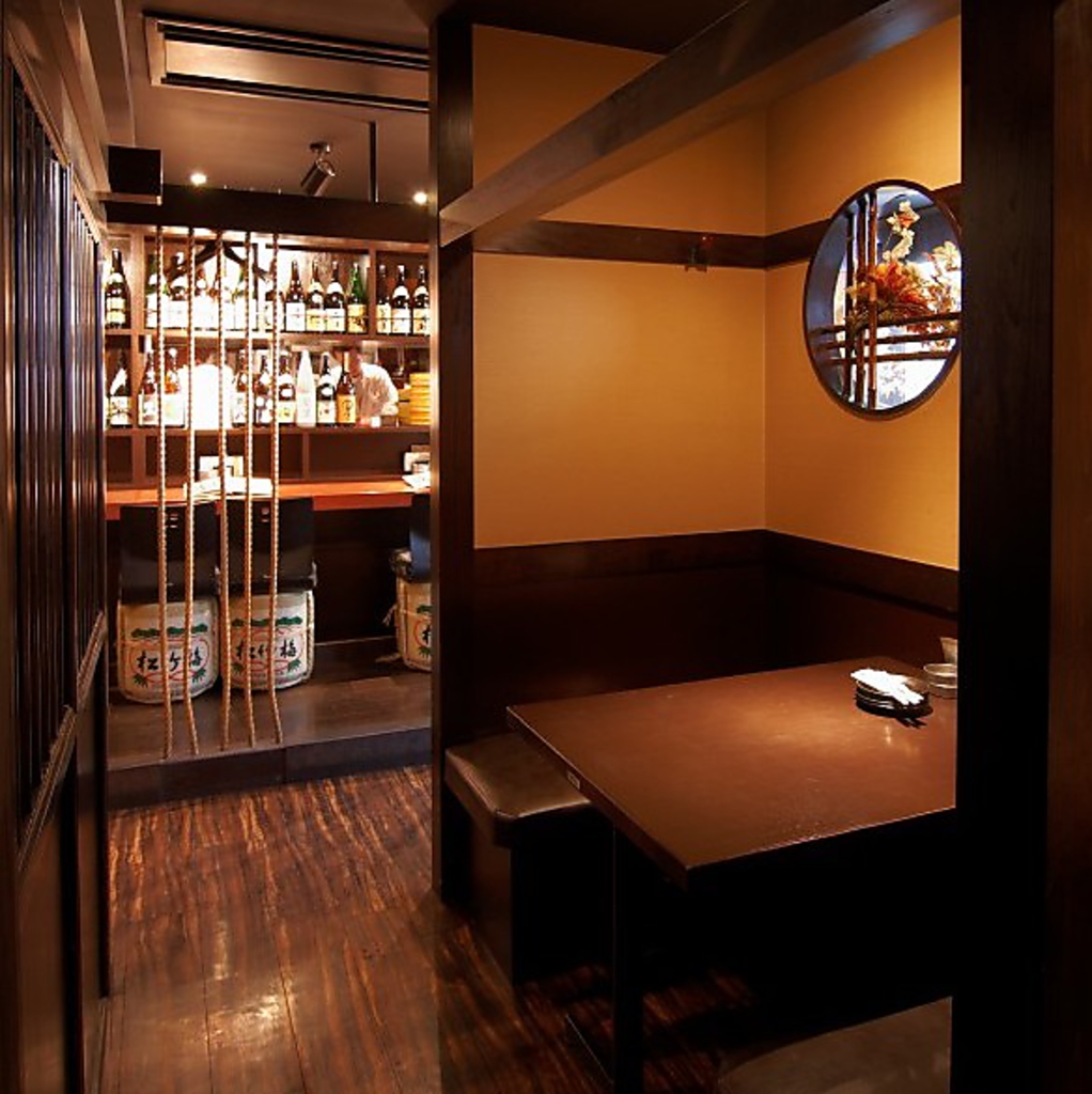 ご利用人数により最適な席をご案内致します◎落ち着いた雰囲気の半個室。様々なシーンにご利用可能！