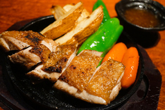 京赤地鶏の鉄板ステーキ