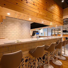 1人飲みのお客さまも多くいらっしゃいます。