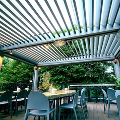 【2F】屋上テラステーブル席 25名~30名様席!BBQ&ビールやワイン◎