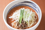 【チゲ麺(682円)】自家製ピリ辛スープにちぢれ麺が入った〆にぴったりのピリ辛みそ麺