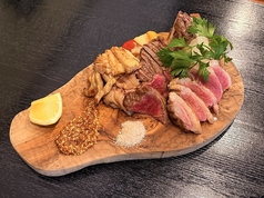 【Meat Platter】肉盛り4種
