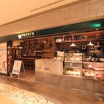 木の温もり溢れる店内♪女子会や会社小宴会、買い物帰り、デートなどにもおススメ☆