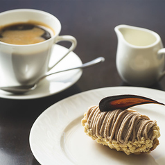 【ケーキセット】お好きなポーションケーキ&ドリンクまたは紅茶