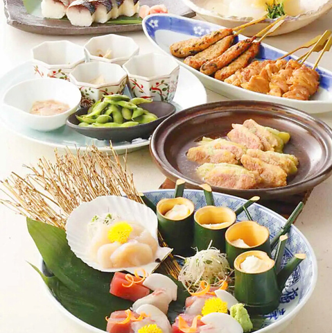 職人が丁寧に作る季節の京おばんざいと旬の料理。全国の日本酒とともに堪能できます。