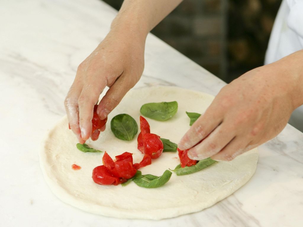 生地、素材徹底的にこだわり抜いた食材を使用。