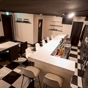 BAR111 HANARE バーイチイチイチハナレの雰囲気1