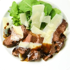 牛肉のタリアータ〜バルサミコソース〜の写真
