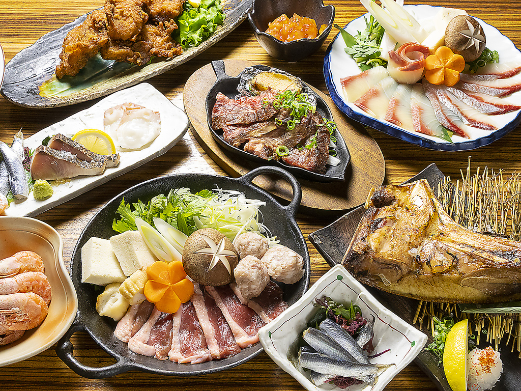 心を込めてお出しする創作料理の数々！お酒との相性も考えた味付けとなっているのでお楽しみください