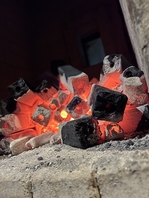 『炭火』での焼肉をぜひ