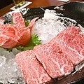 料理メニュー写真&nbsp;牛刺（花盛り）