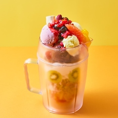 相撲レスラーパフェ