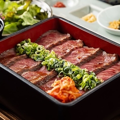 天神地区No,1の肉まぶし重