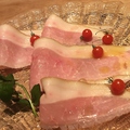 料理メニュー写真 自家製ハムプレート