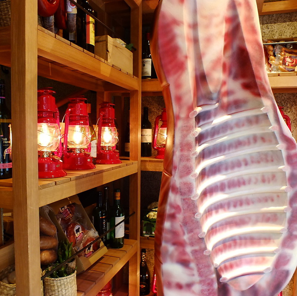 お肉のオブジェが目印♪今夜は気取らず、おしゃれに、かっこよく。とにかく、がっつり肉 を食す