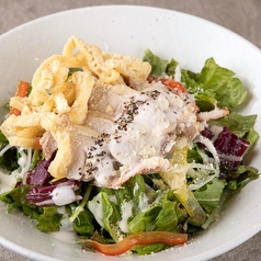蒸し鶏のシーザーサラダ
