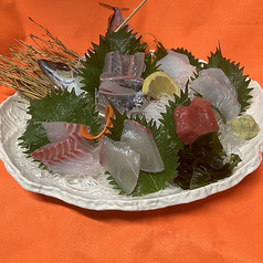 鮮魚を使った刺身＆フライ