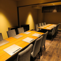 シャンパン、ワイン、地酒各種取り揃えております