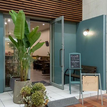 cafe&bar Any エニーの雰囲気1