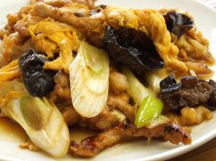キクラゲと細切肉の玉子炒め/豆腐とカニの煮込み/カニ入り玉子炒め/エビ入り玉子炒め