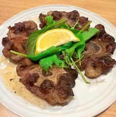 黒毛和牛の牛テールスライス炭火焼き