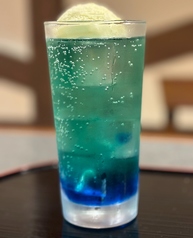 豊富なお酒とともに楽しいひと時を◎