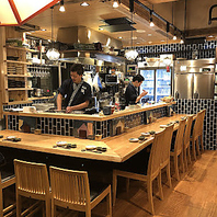アットホームな店内で♪目の前で楽しむ調理のライブ感◎