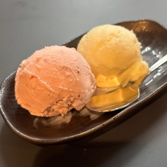 アイスクリーム２種盛り
