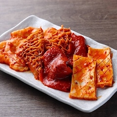 ホルモン盛り合わせ