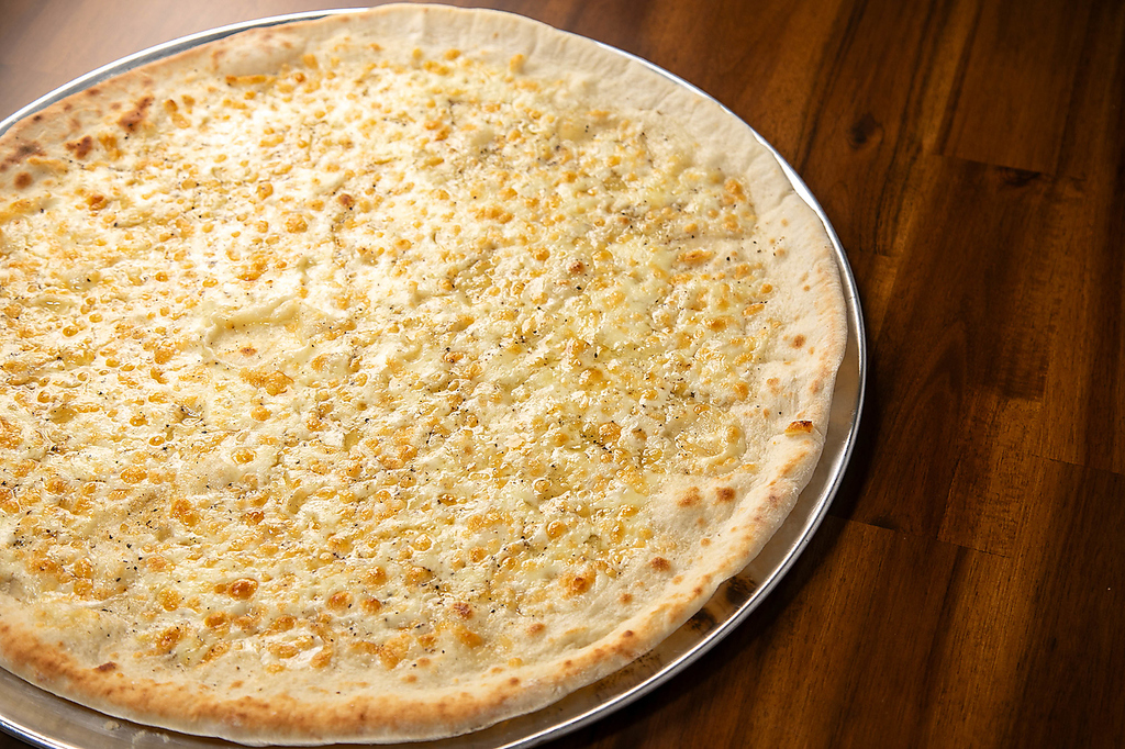 柏初のNYスライスピザの店。貸切や忘新年会、女子会など各種ご宴会に♪