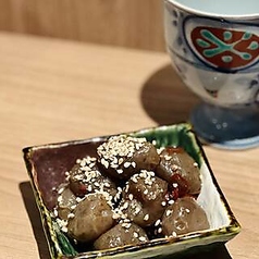 季節の日本酒や焼酎をアットホームなカウンター席で♪