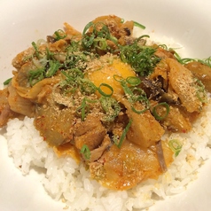 すりゴマたっぷり豚キムチ丼