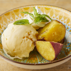 あつあつ焼きいもと蜂蜜バニラアイス