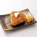 料理メニュー写真&nbsp;焼おにぎり（醤油バター）