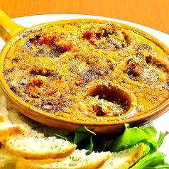 つぶ貝のガーリックバター焼き(フランスパン添え)