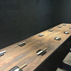 西九条から徒歩3分と駅チカなので普段使いから小宴会でのご利用にもピッタリです！