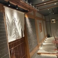 和を基調とした店内と店外が姫路で一際目立つ料理屋