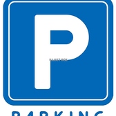 当店には専用の駐車場はありませんが、近隣に便利なコインパーキングがございます。お車でのご来店も安心していただけます。アクセスも良好で、買い物や観光の際にも立ち寄りやすい立地です。気軽にお越しください。