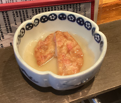 おでん 紅玉天（紅生姜と玉葱の薩摩揚）