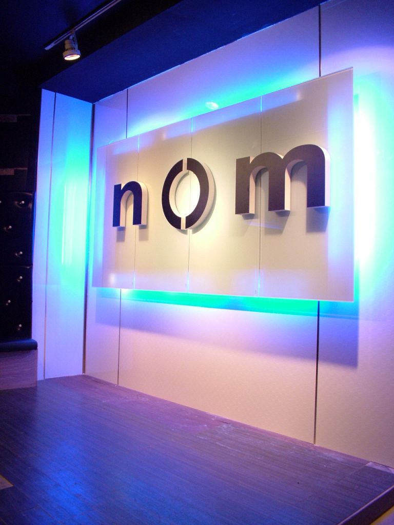 パーティに必須のステージも完備です！