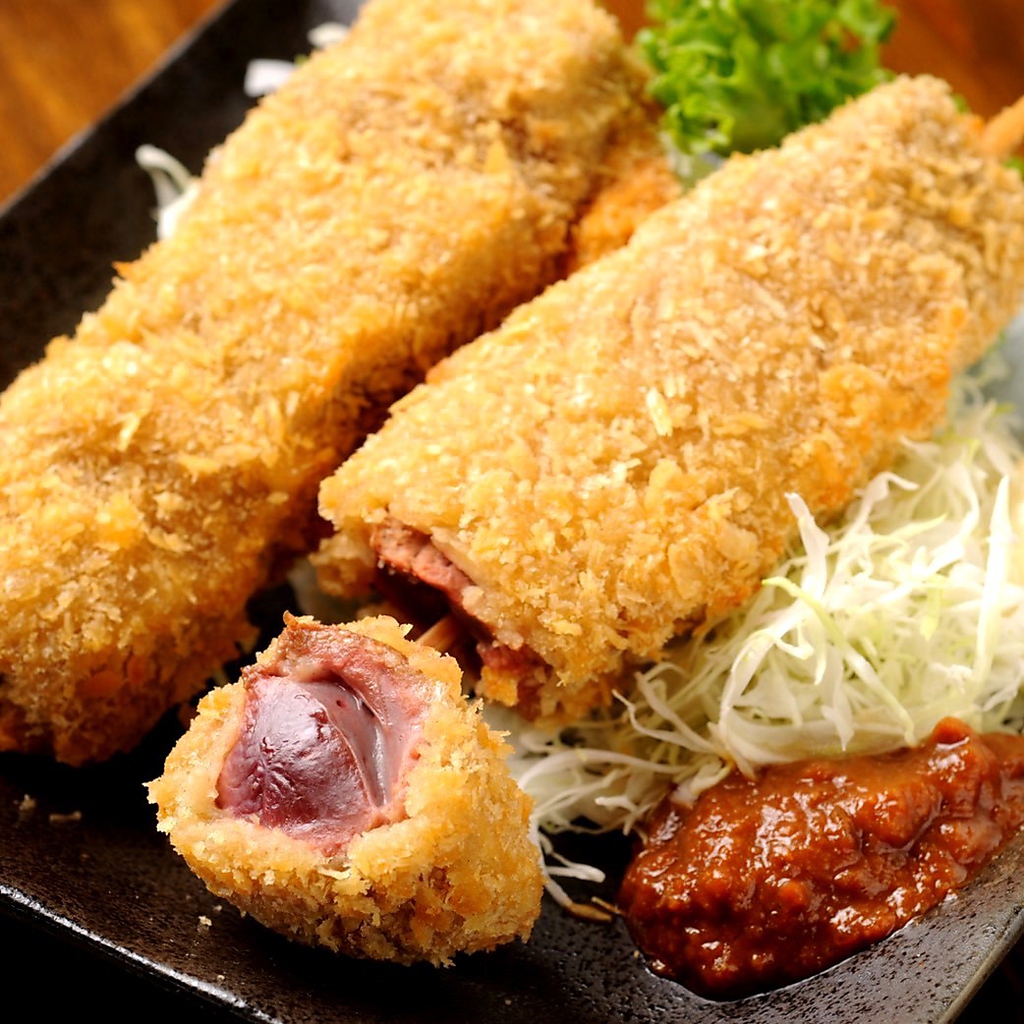 レバー好き必見♪サクサクなレバカツなど逸品料理の数々も必見です！