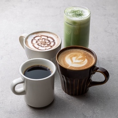 こだわりのドリンクが勢ぞろい！アルコールも◎