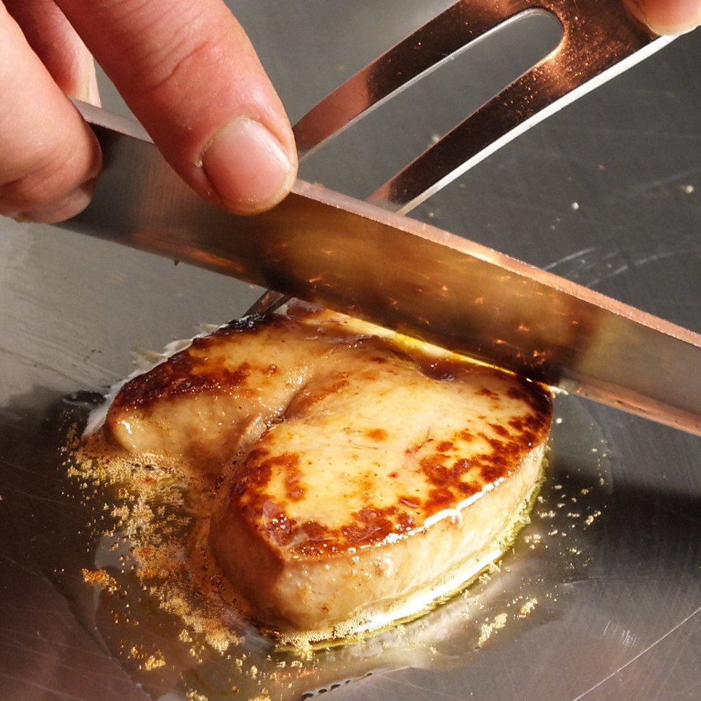 フレッシュフォアグラのソテー 岩海苔ソース